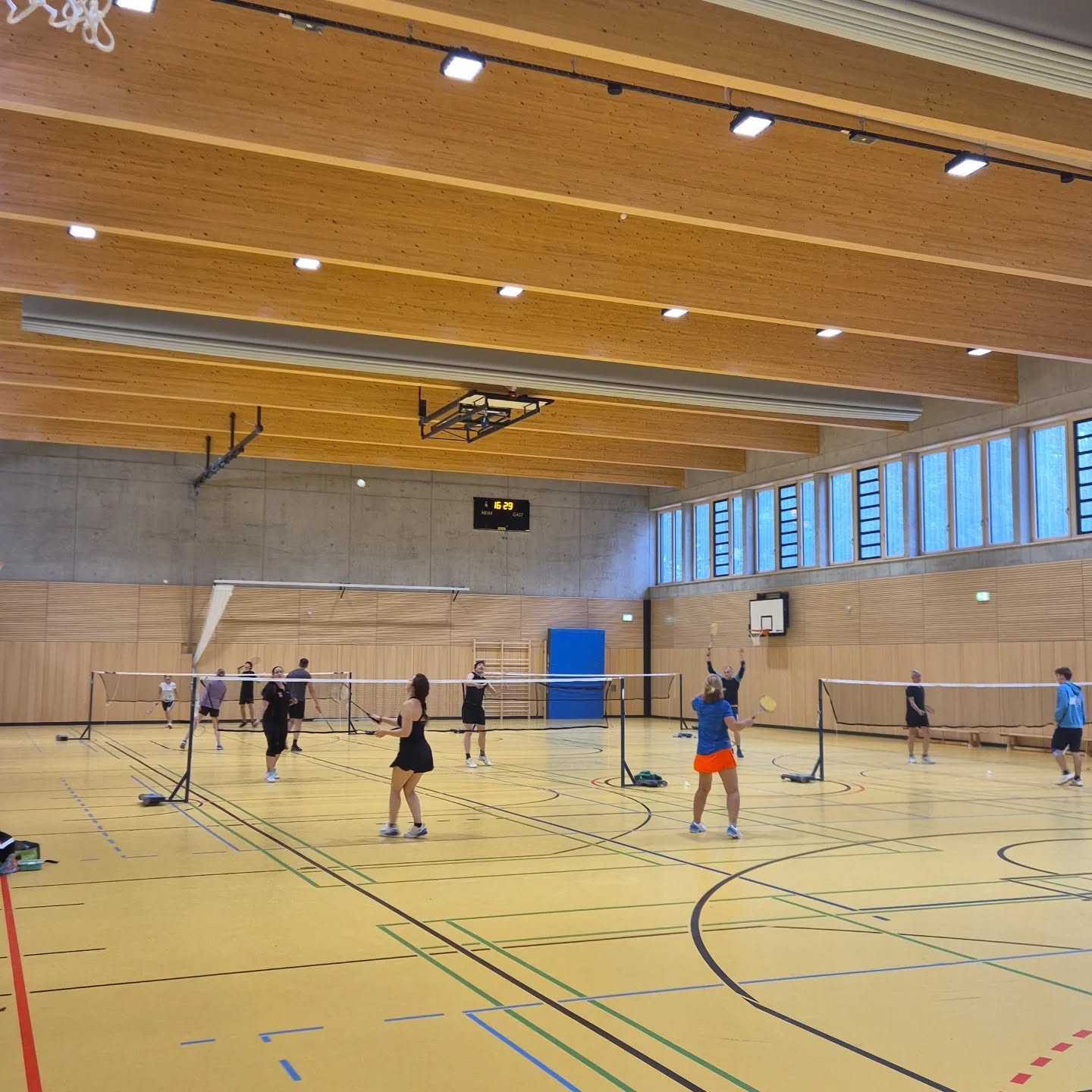 Am Sonntag 20.10. starten wir jetzt auch mit dem Freien Spiel/ Training für Erw…