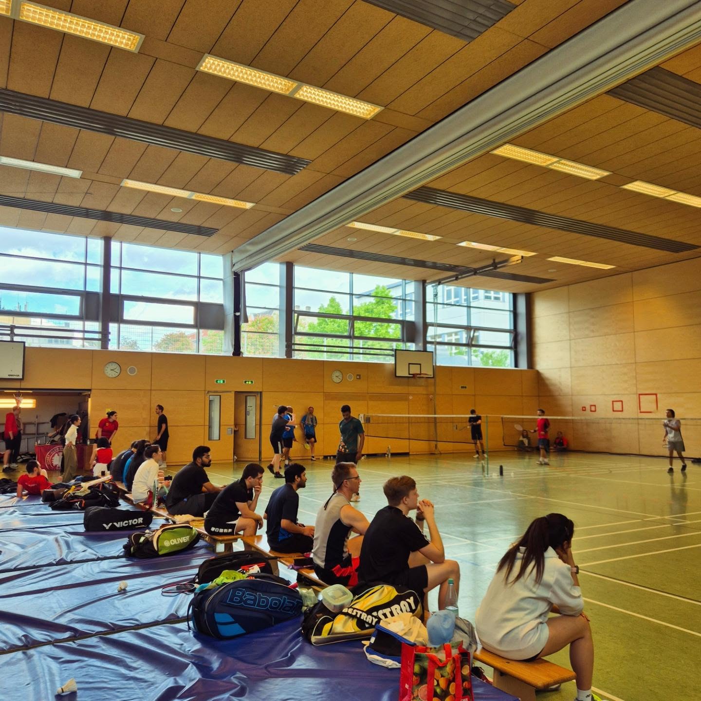 Robert, Jens und Tilo heute bei der Einzel-Rangliste des @bvbb.badminton in der…